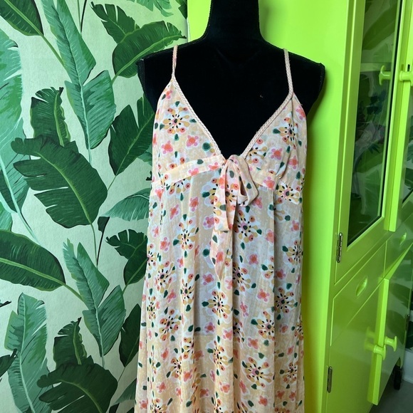 Lauren Conrad Pink Floral Sheer Maxi Dress Swim Cover M Summer beach Spring - Picture 4 of 7